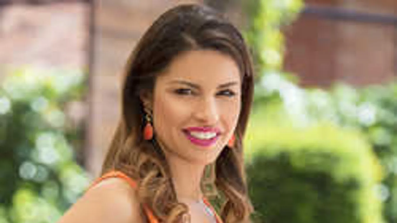 Ez durva, sanyargatja magát karácsonykor a magyar sztár