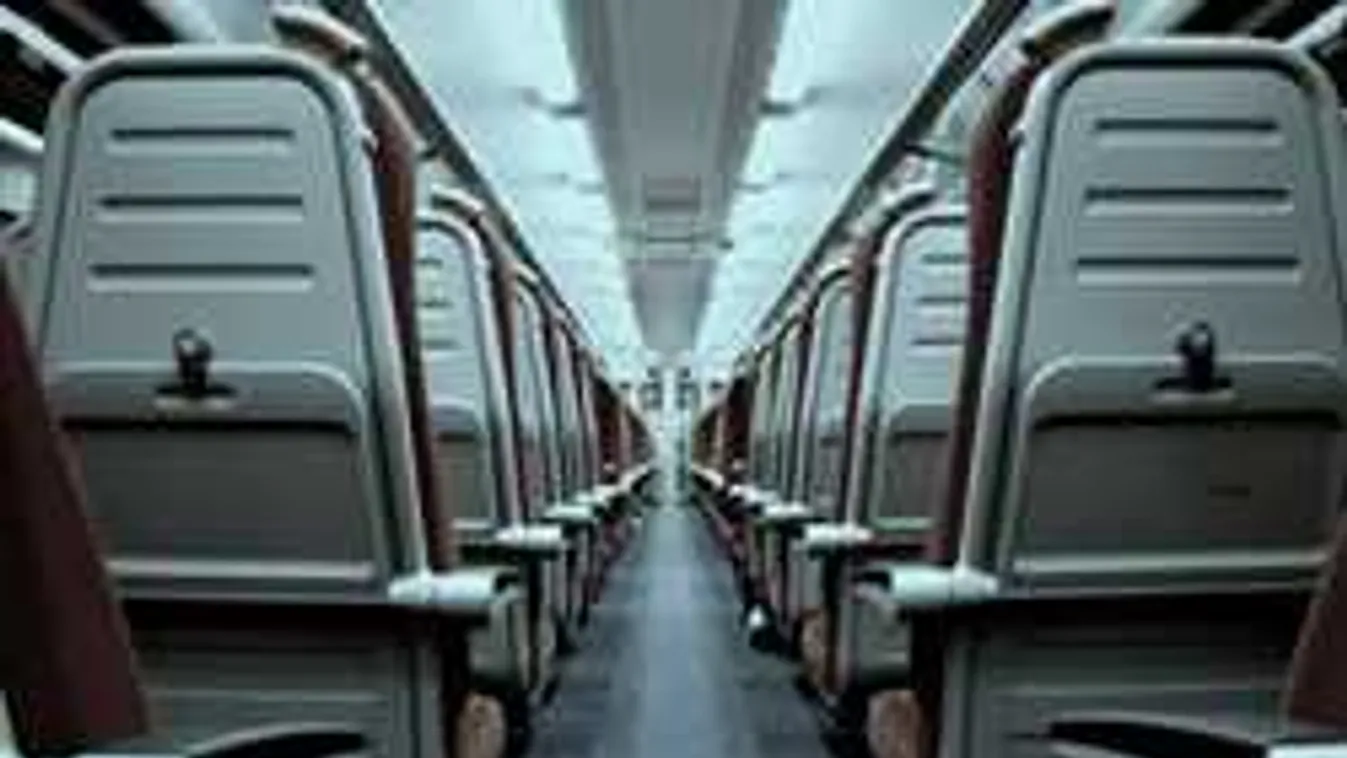 Egymással szemben haladt két vonat Gyálnál, kis híján baj lett belőle