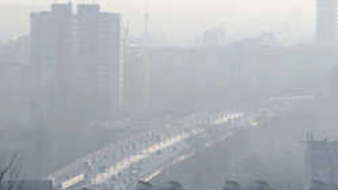 Riasztás, nem csak az időjárás nehezíti a karácsonyi bevásárlást a fővárosban