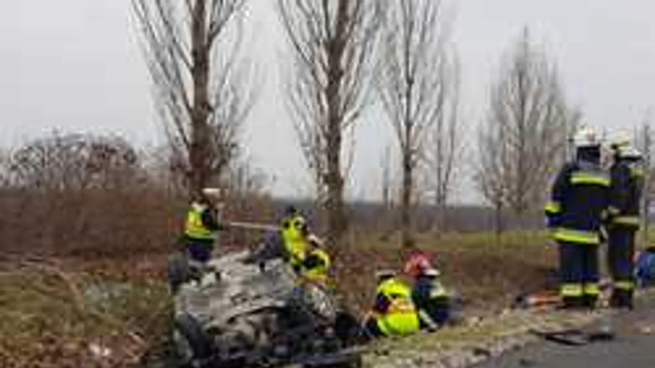 Fotókon a reggeli halálos sztrádabaleset, ketten hunytak el az M6-oson