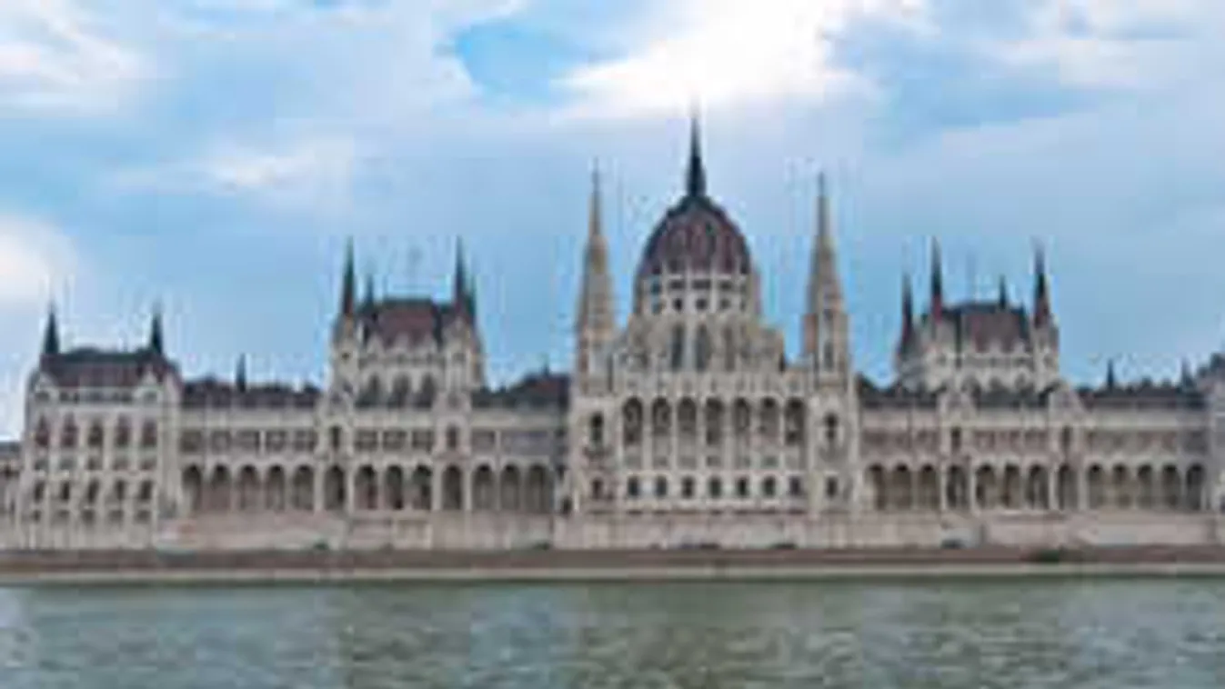 Emelkedik az ápolási díj, bevezetik a gyermekek otthongondozási díját