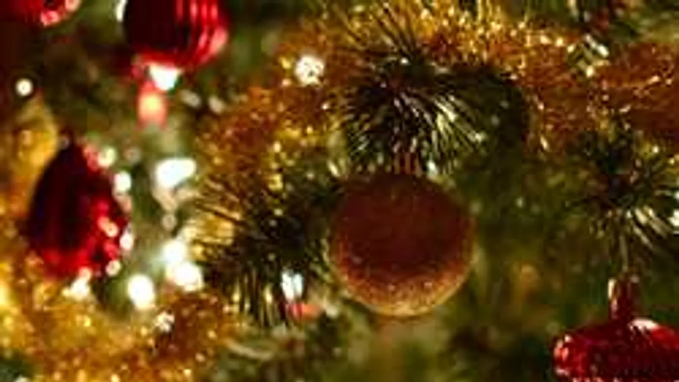 Karácsonyi sztárposta: ezt üzenik egymásnak a hírességek