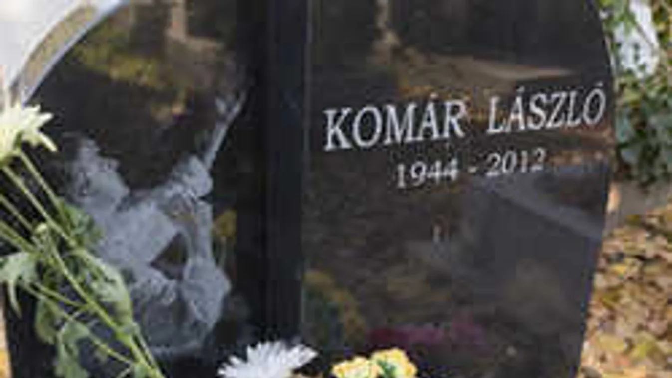 Meglepődtek a rajongók, sosem látott fotó került elő Komár Lászlóról