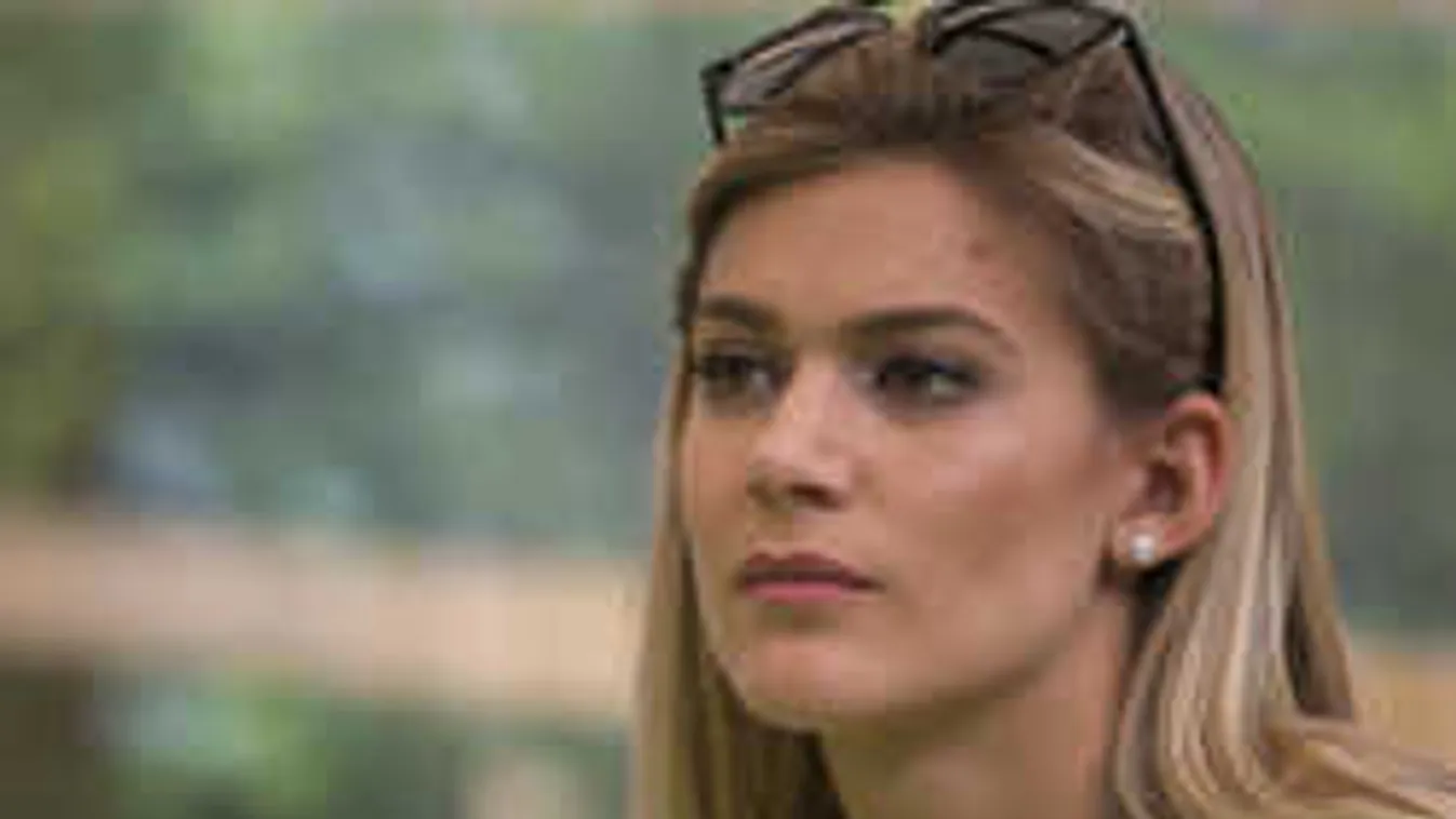 Nincs jól Weisz Fanni