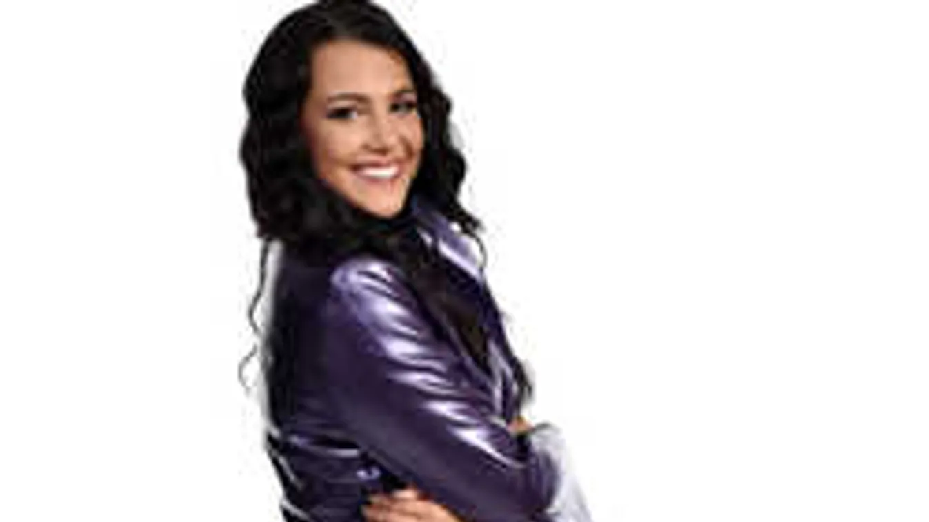 Most megnézheted: falatnyi bugyiban mutatta meg popsiját Tóth Andi