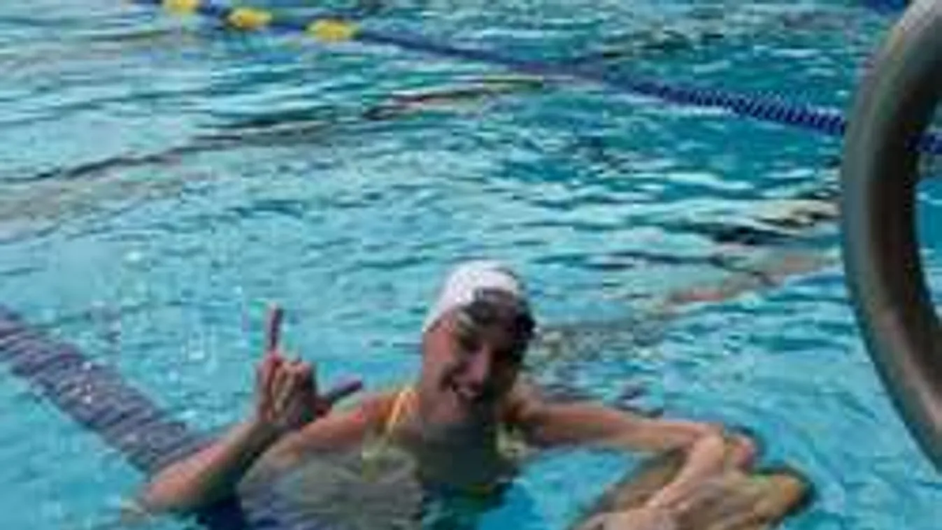 Meglepetés, Hosszú Katinka nem pihenni ment Hawaiira