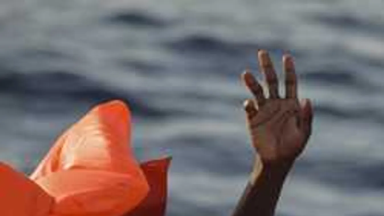 Migránsriadó a La Manche csatornán