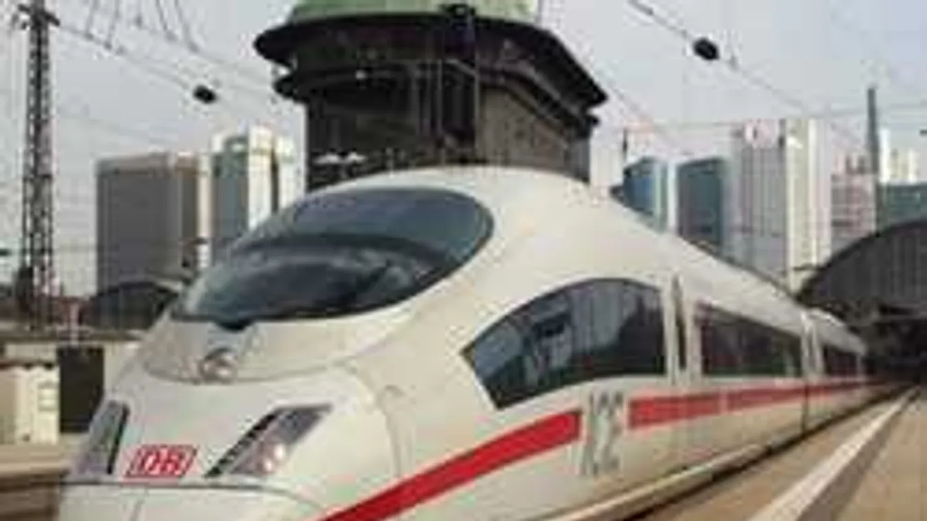 14 ezer illegális bevándorlót szedtek le a német rendőrök a vonatokról, buszokról