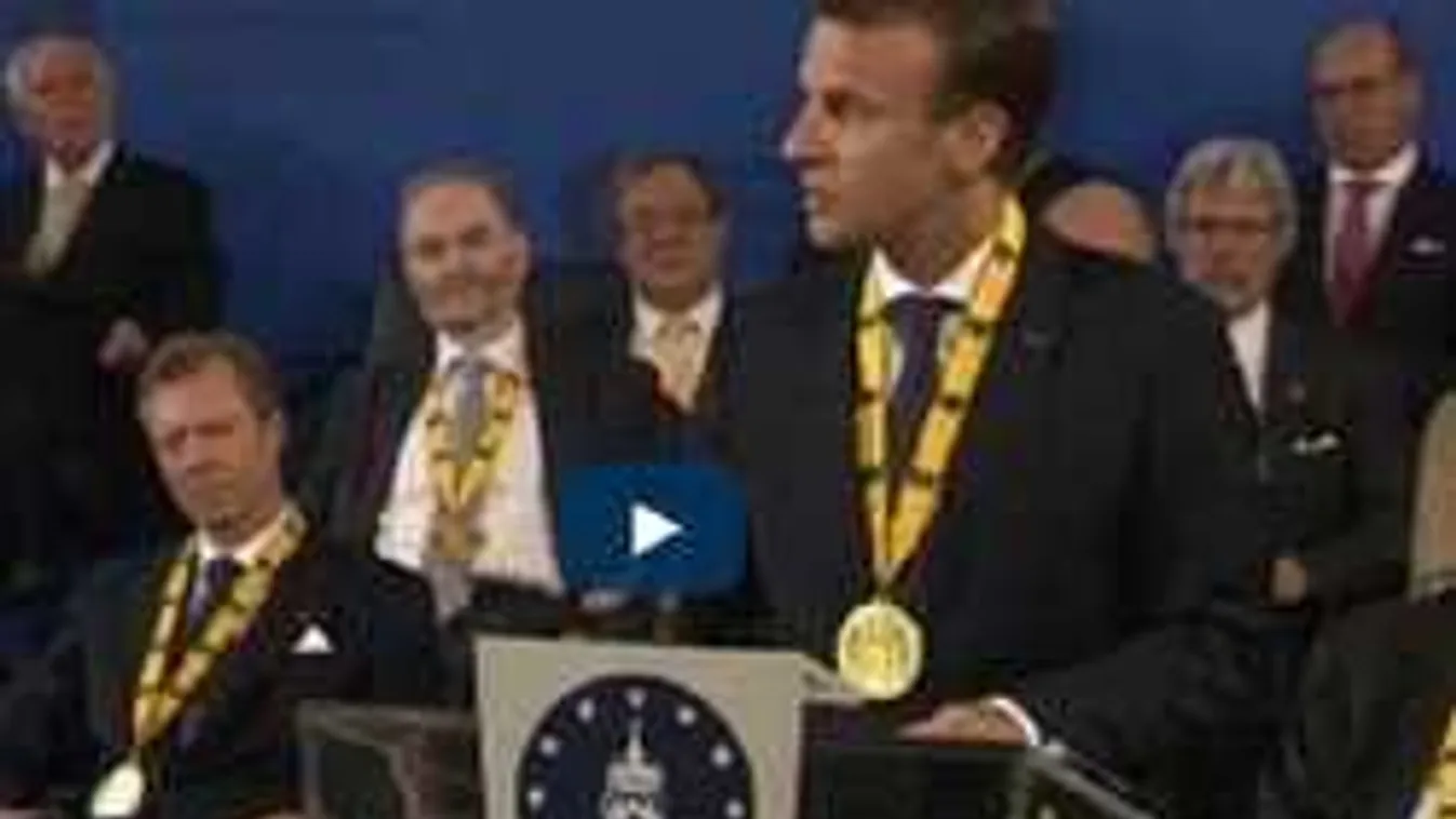 Zuhanás. Már csak 20 százalékon van Macron népszerűsége!