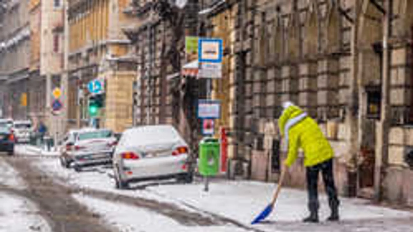 Ijesztő előrejelzés: durva idő jön, jobb, ha nem ülsz autóba vasárnap!