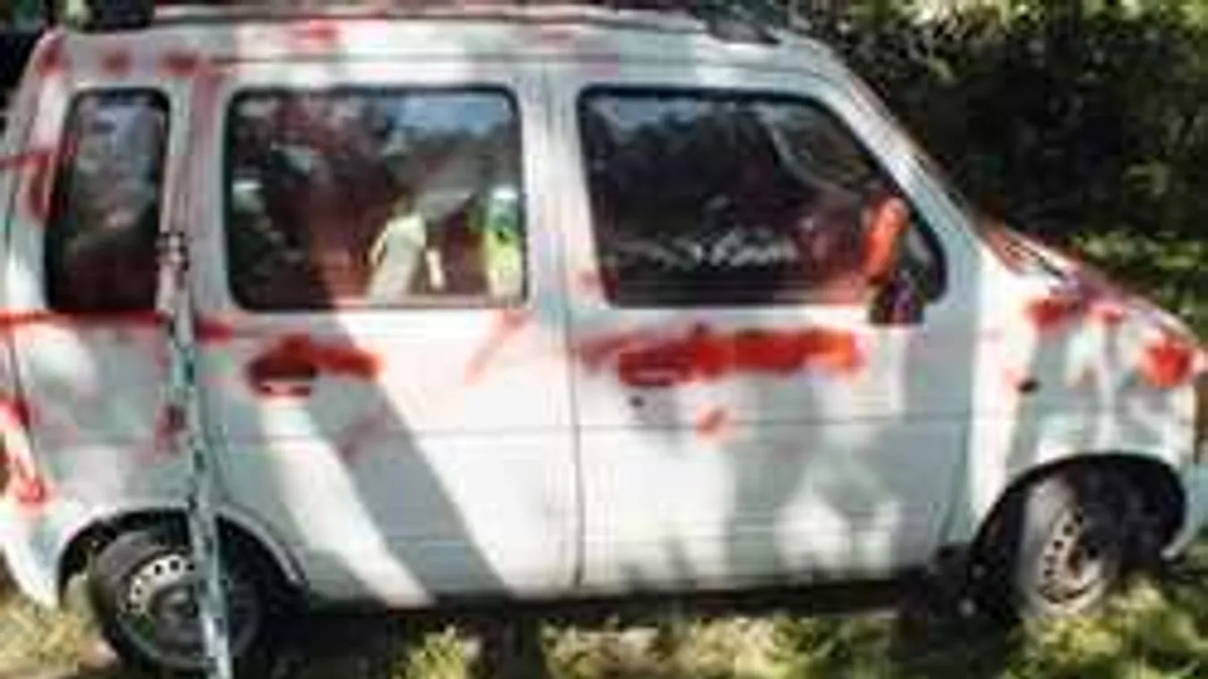 Íme, a fotók, durva bosszút állt volt férjén a bedühödött kalocsai nő