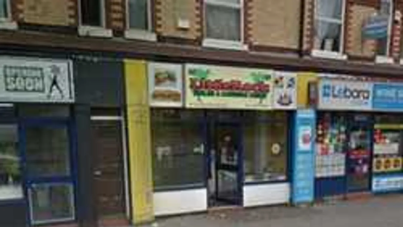 Macsetével támadtak, kirabolták a kávézó vendégeit