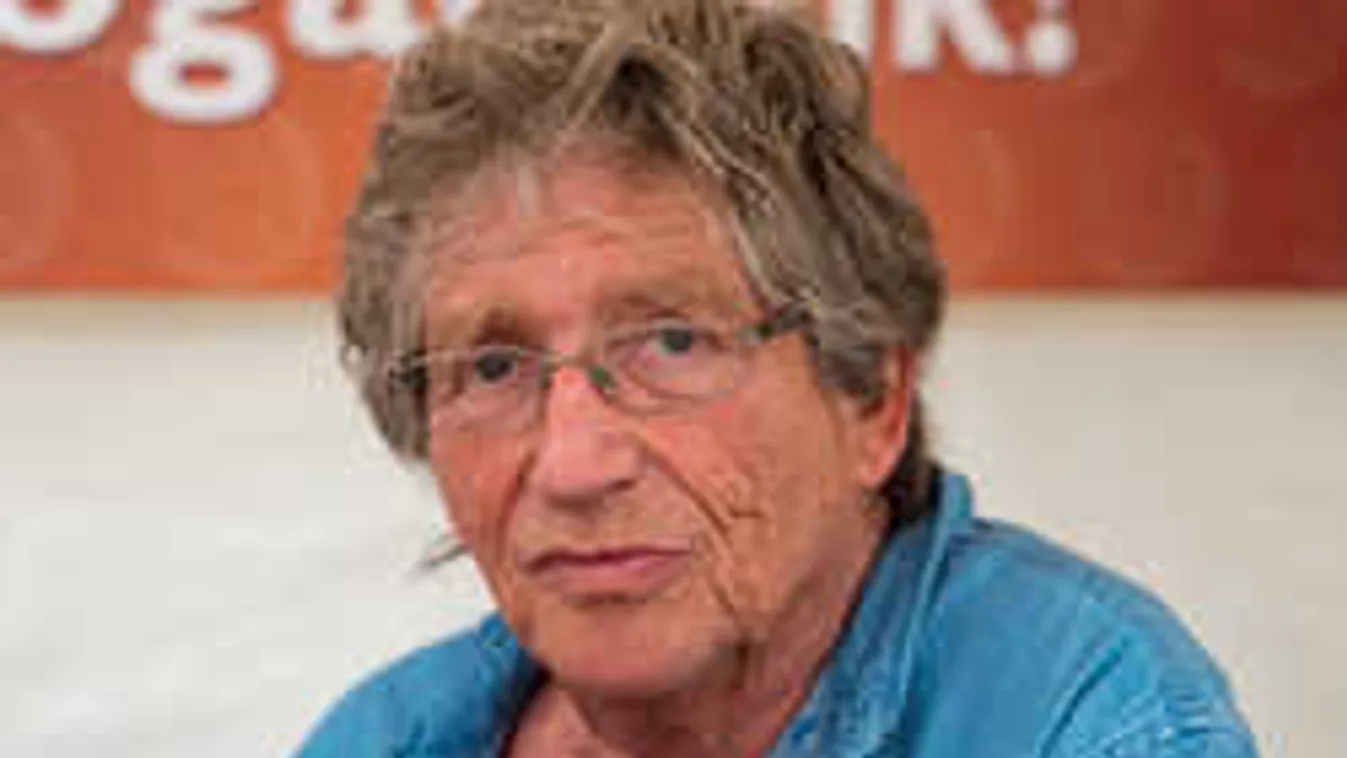 Kiderült, milyen betegség miatt mondta le az előadását Kern András