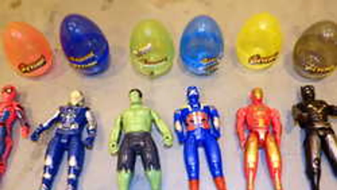 Baj van a Bosszúállókkal, bukta a reptéren