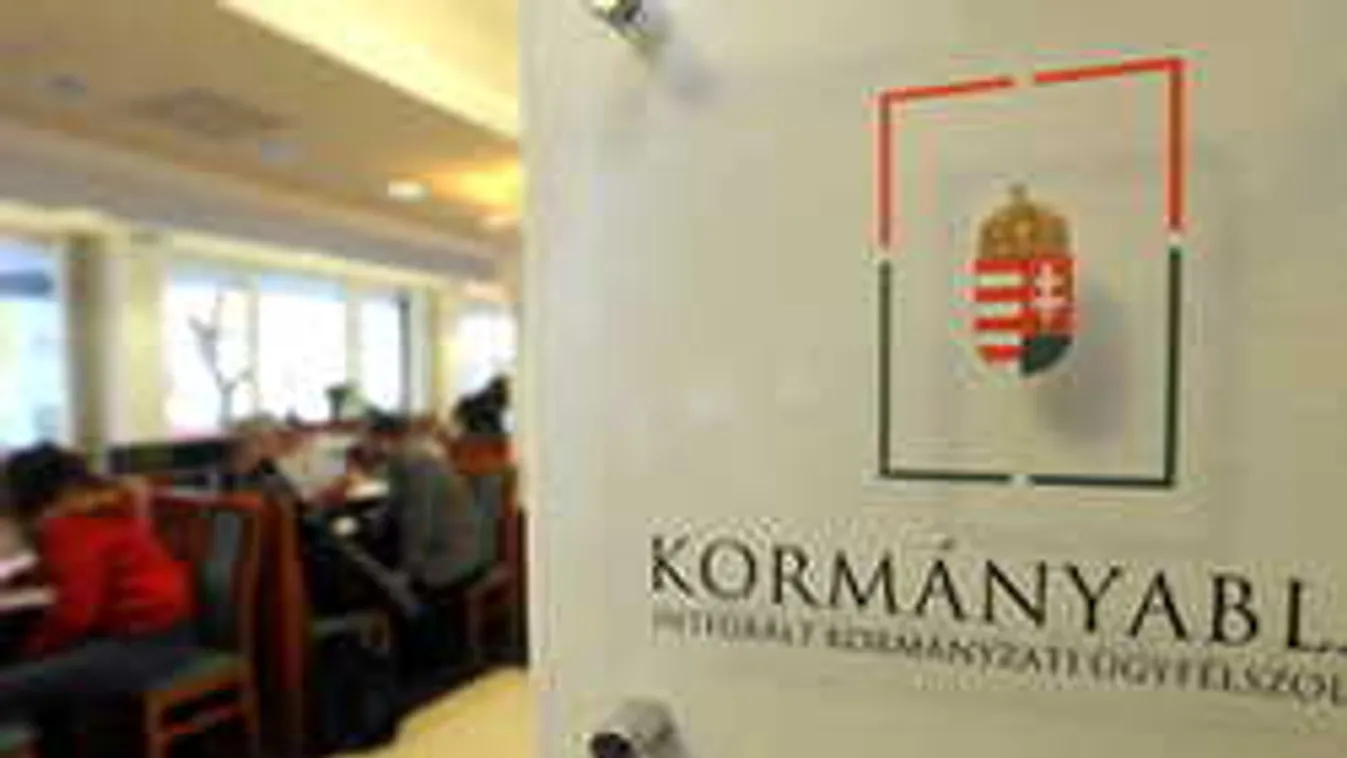 15 perc volt az átlagos várakozási idő a kormányablakoknál