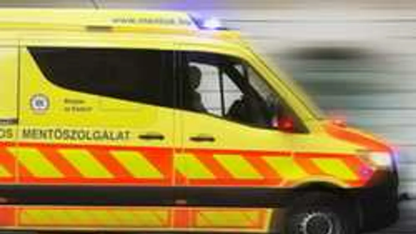 Dráma a budapesti múzeumban, leállt egy nő légzése