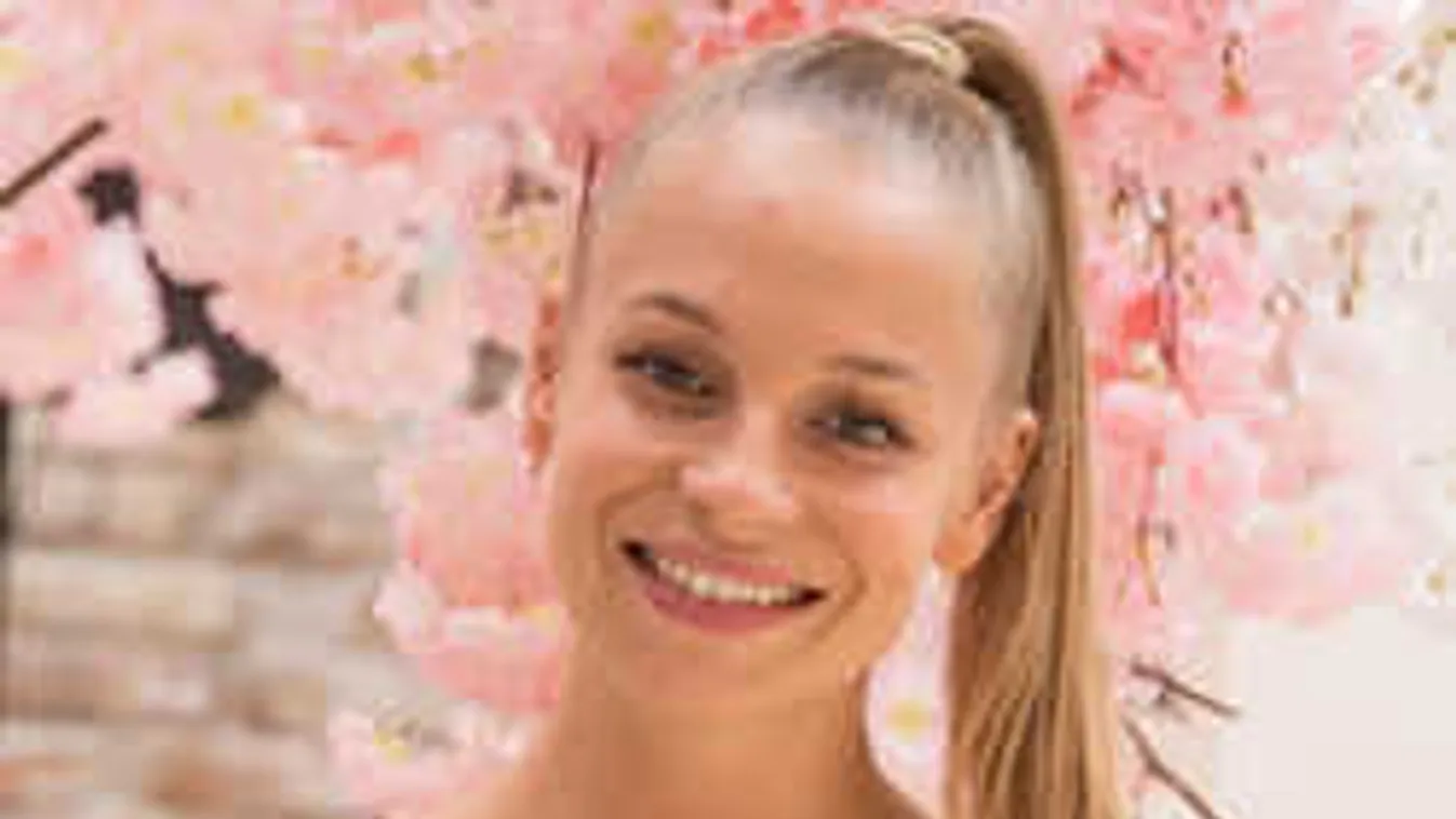 Nagyon dögös: Iszak Eszti fürdőruhás fotójától leesik az állad