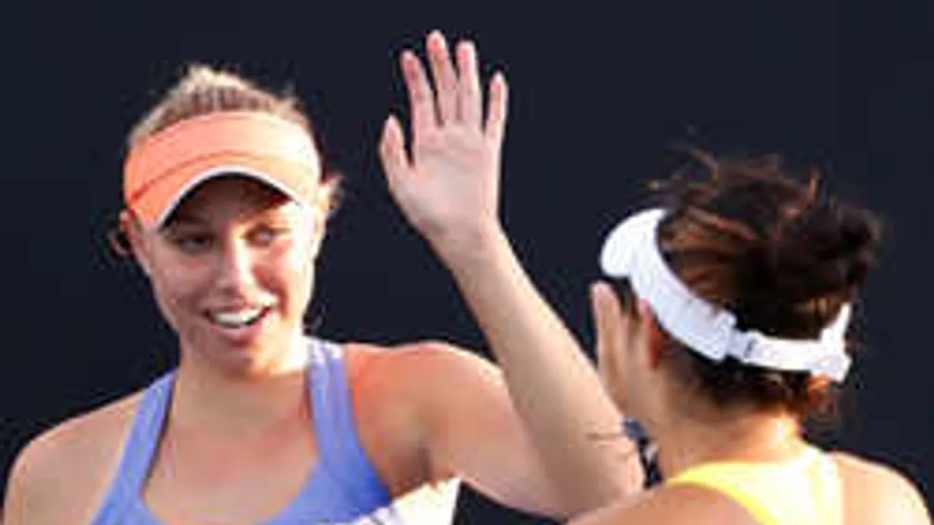 Ámul a világ, új magyar sztár született