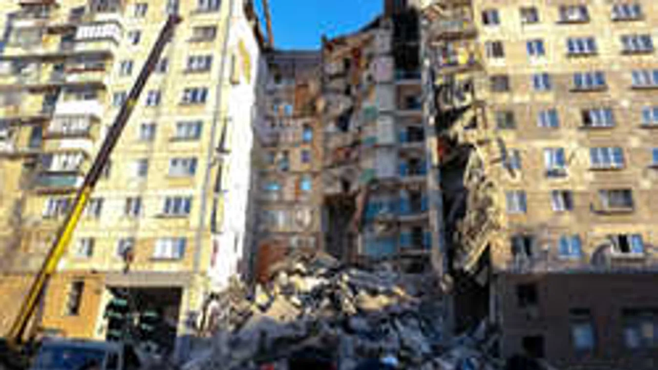 Hatalmas robbanás rázott meg egy tömbházat, 38 embert még keresnek