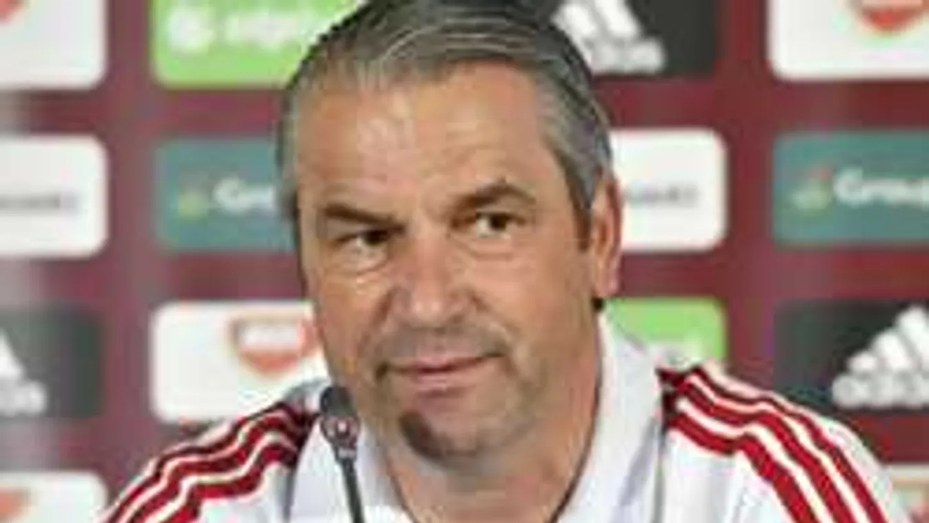 Bernd Storck csodát tett, a válogatott exkapitányát ünneplik