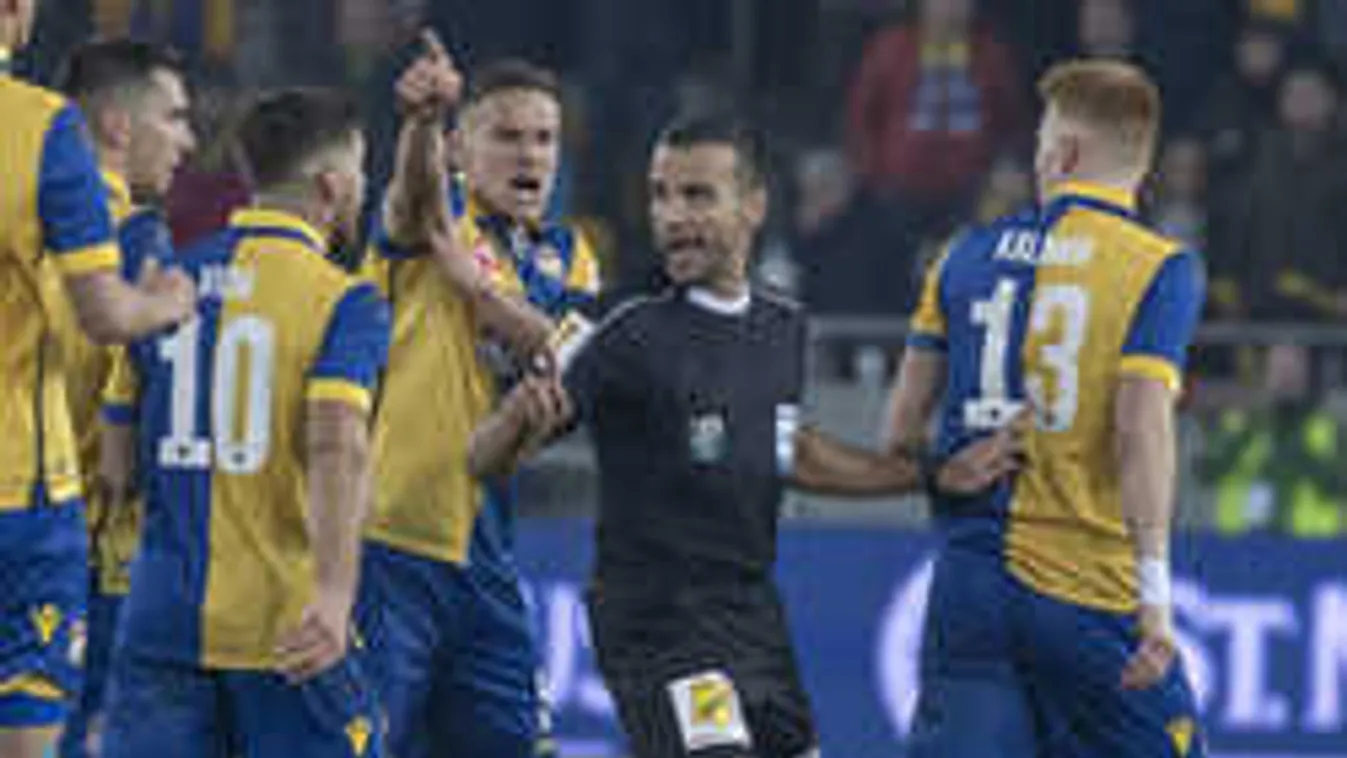 Bajba került Szlovákiában a magyar válogatott focista