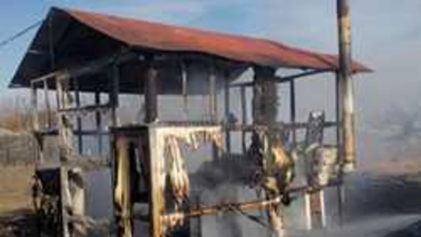 Mellbevágó képek jöttek a lakóhelyről: porrá égett a hajdúnánási épület