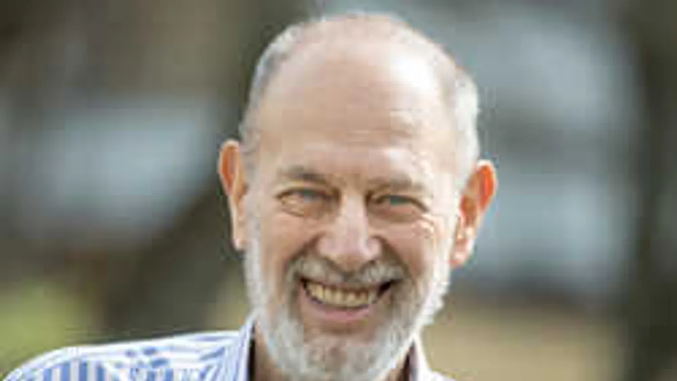 Boros Lajos: Gyógyszerekre cseréltem az autómat