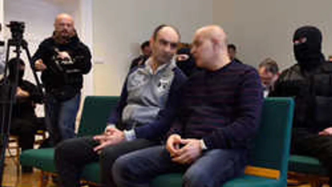 Ahmed H. egy vasat sem kap