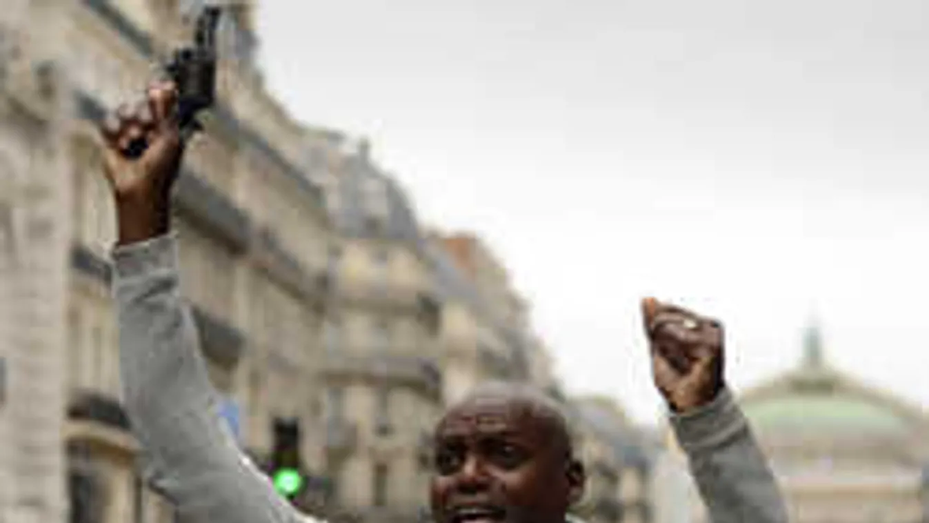 Most jött a fotó, Budapestre érkezett a világsztár