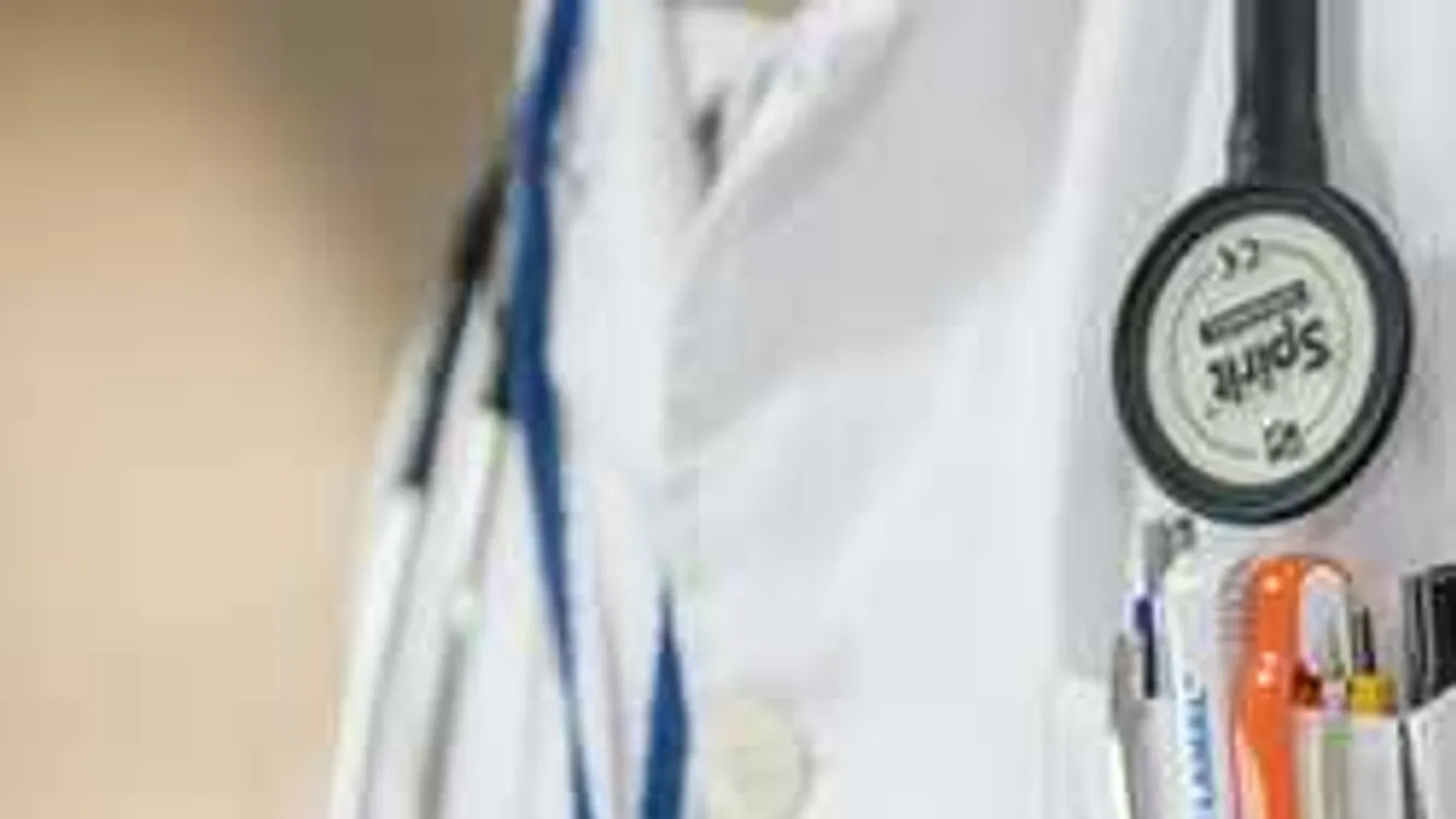 Először szólalt meg a magyar orvos, akit nyelvtudása miatt tiltottak el