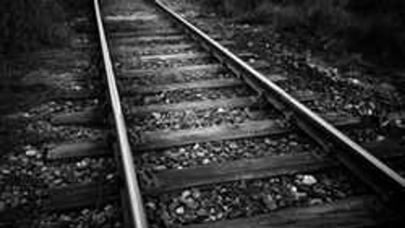 Leszállt a férfi, hogy rágyújtson: Durva, mit felejtett a vonaton