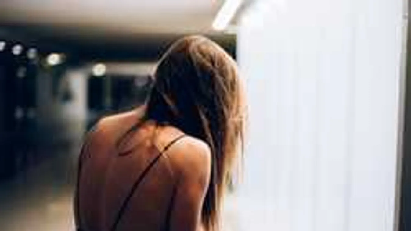 Egy farsangi buli után a sétálóutcában erőszakolták meg a fiatal nőt