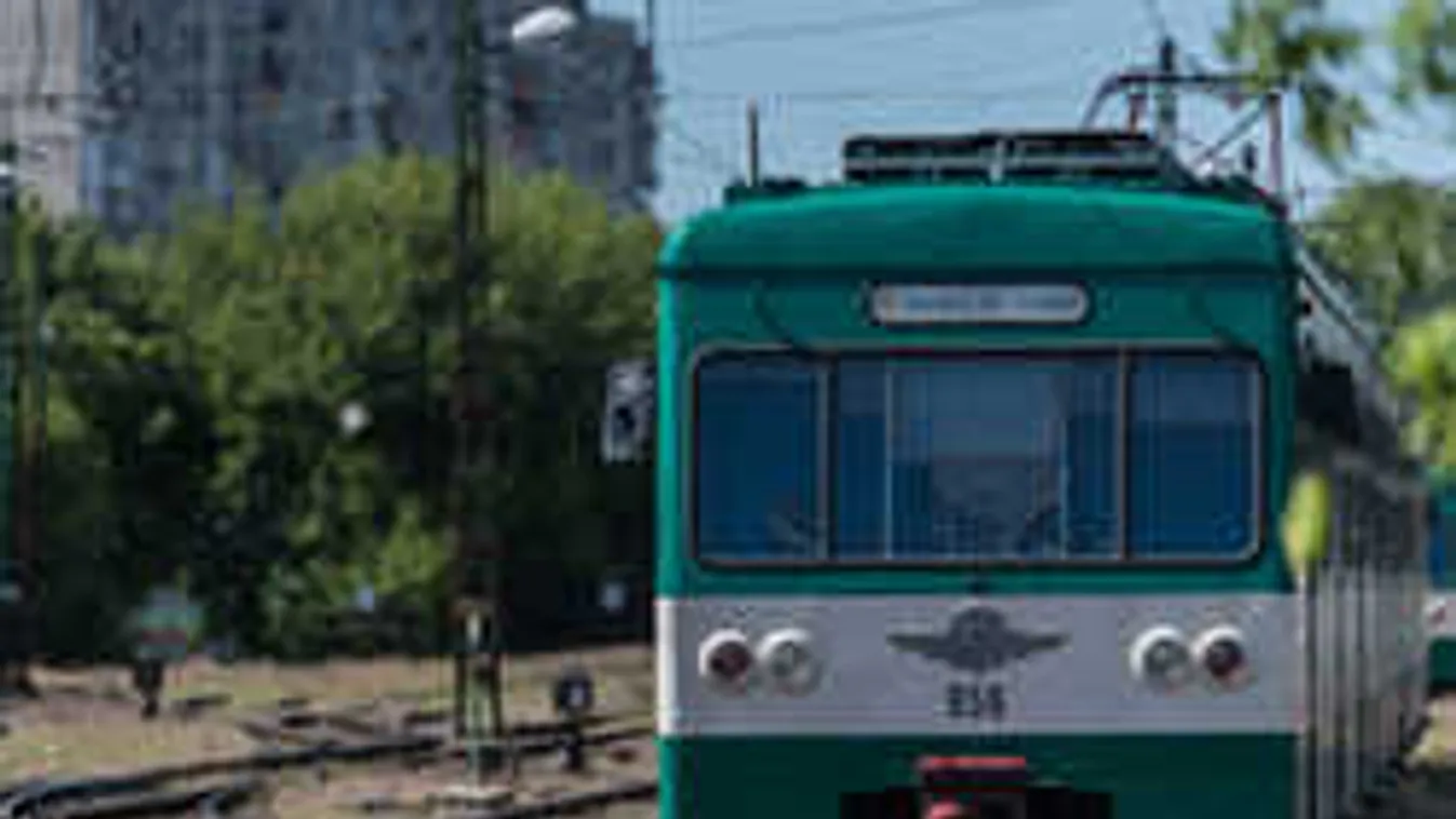 Hihetetlen videót közölt a MÁV, ilyen érzés egy HÉV-et vezetni