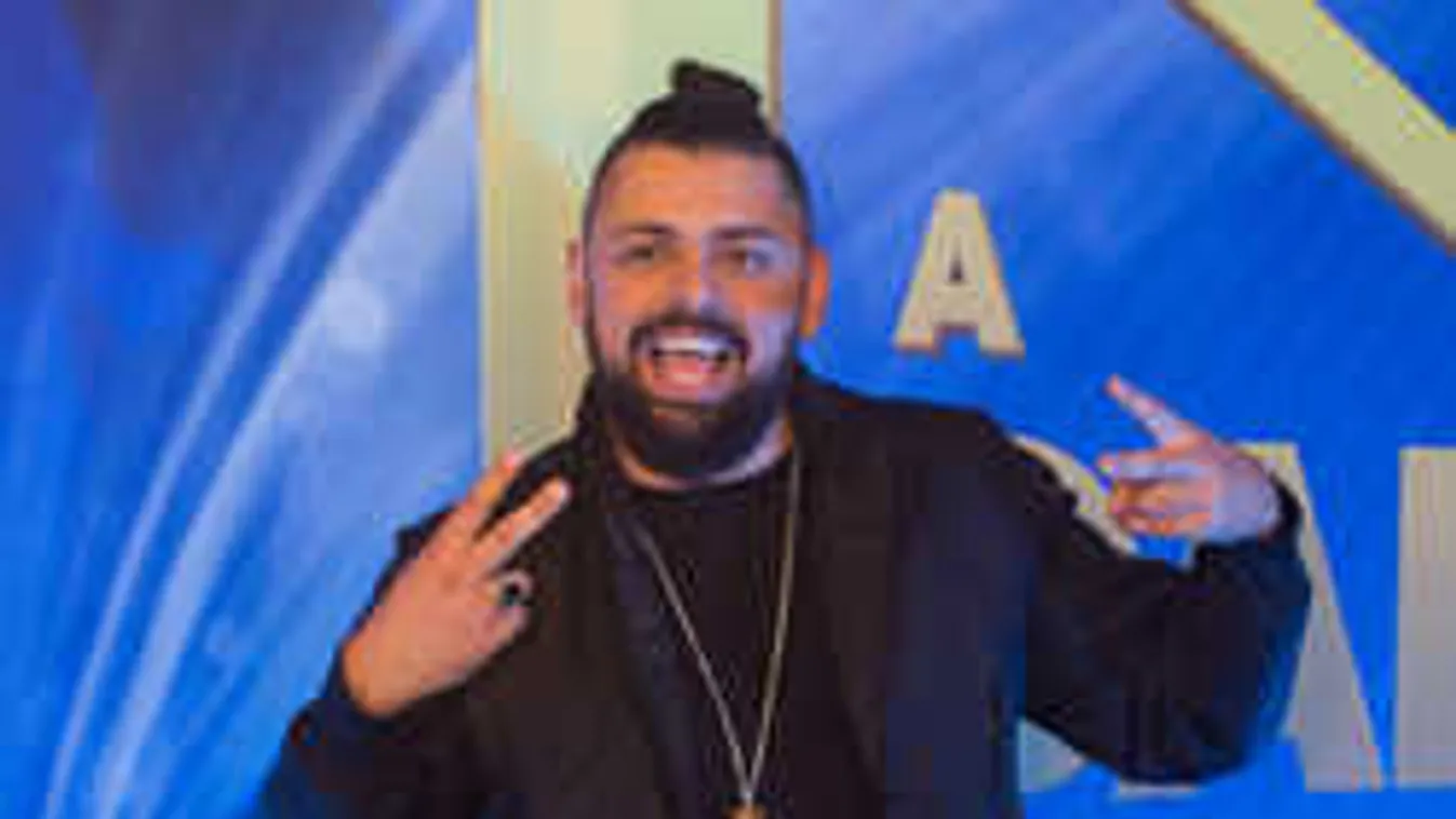 Rajonganak a neten Pápai Joci daláért