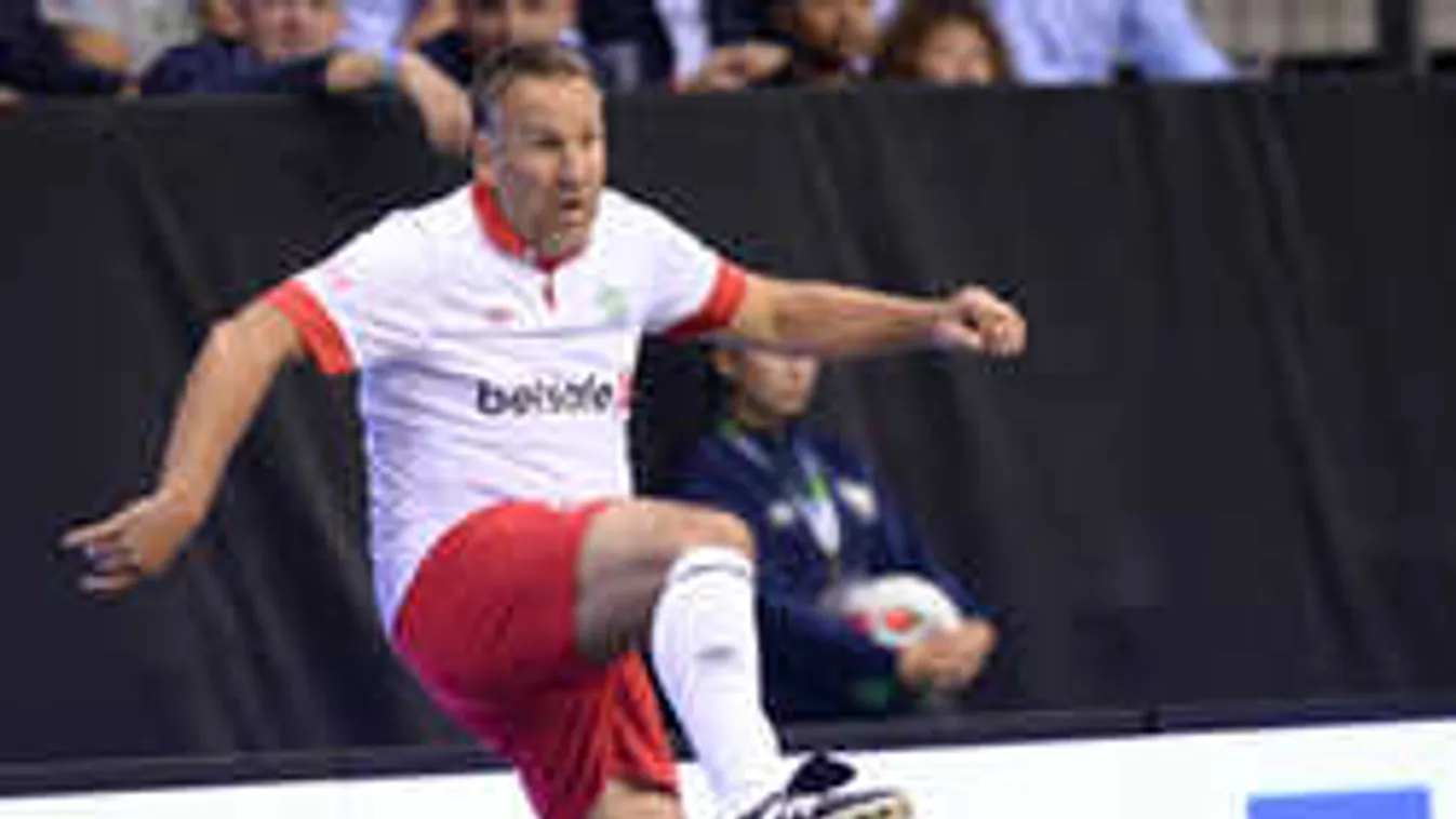 Lecsúszott, elitta és eldrogozta mindenét a szurkolók bálványa