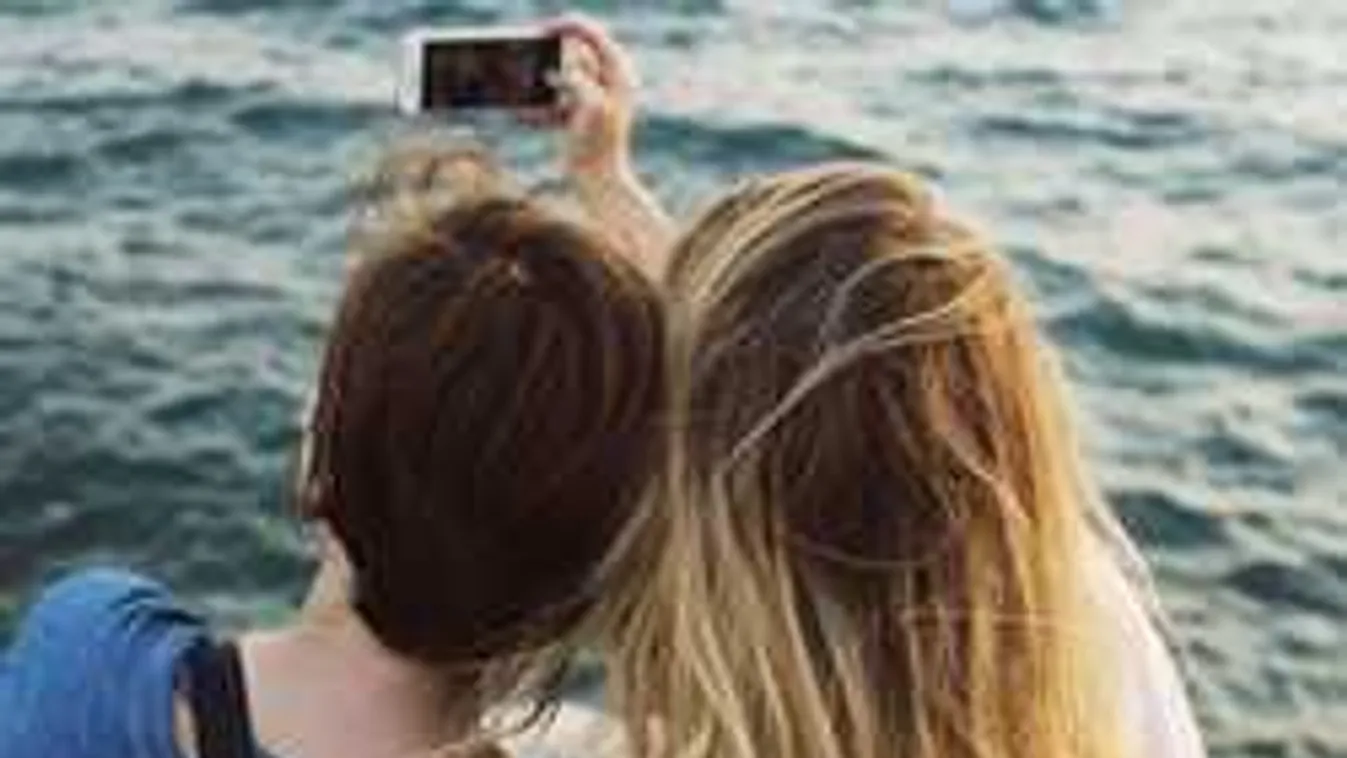 Egy kis pénzért már kiradírozzák a múltunkat