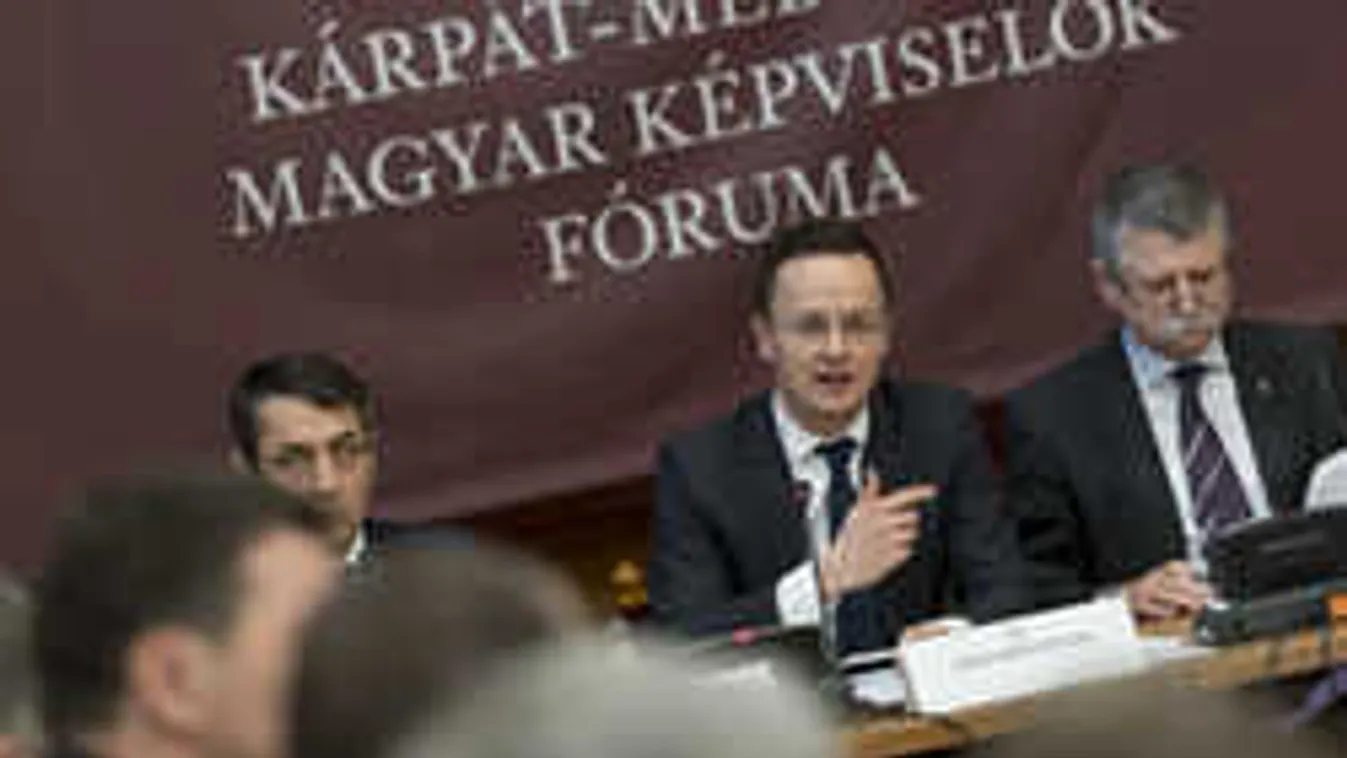 Szijjártó: Nem áldozzuk fel a magyar közösségek jogait