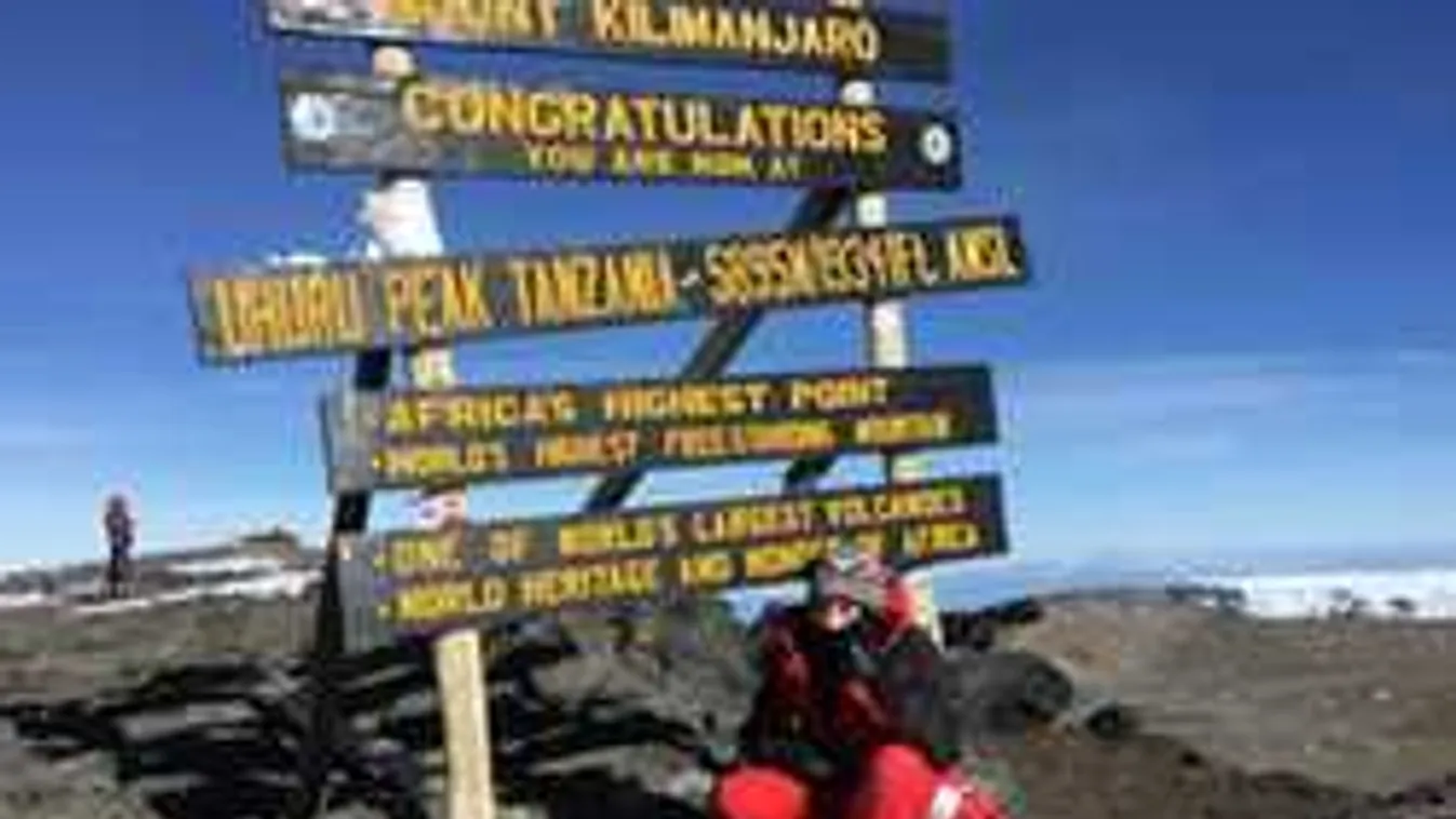 Ámbráscetet vitt a Kilimandzsáróra a magyar kislány