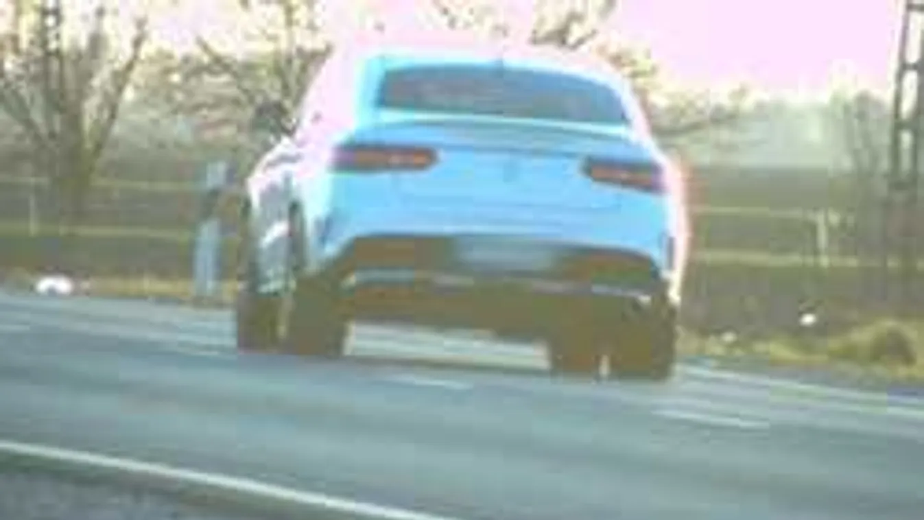 Elképesztő sebességgel száguldoztak Békésben, lefotózták az ámokfutókat