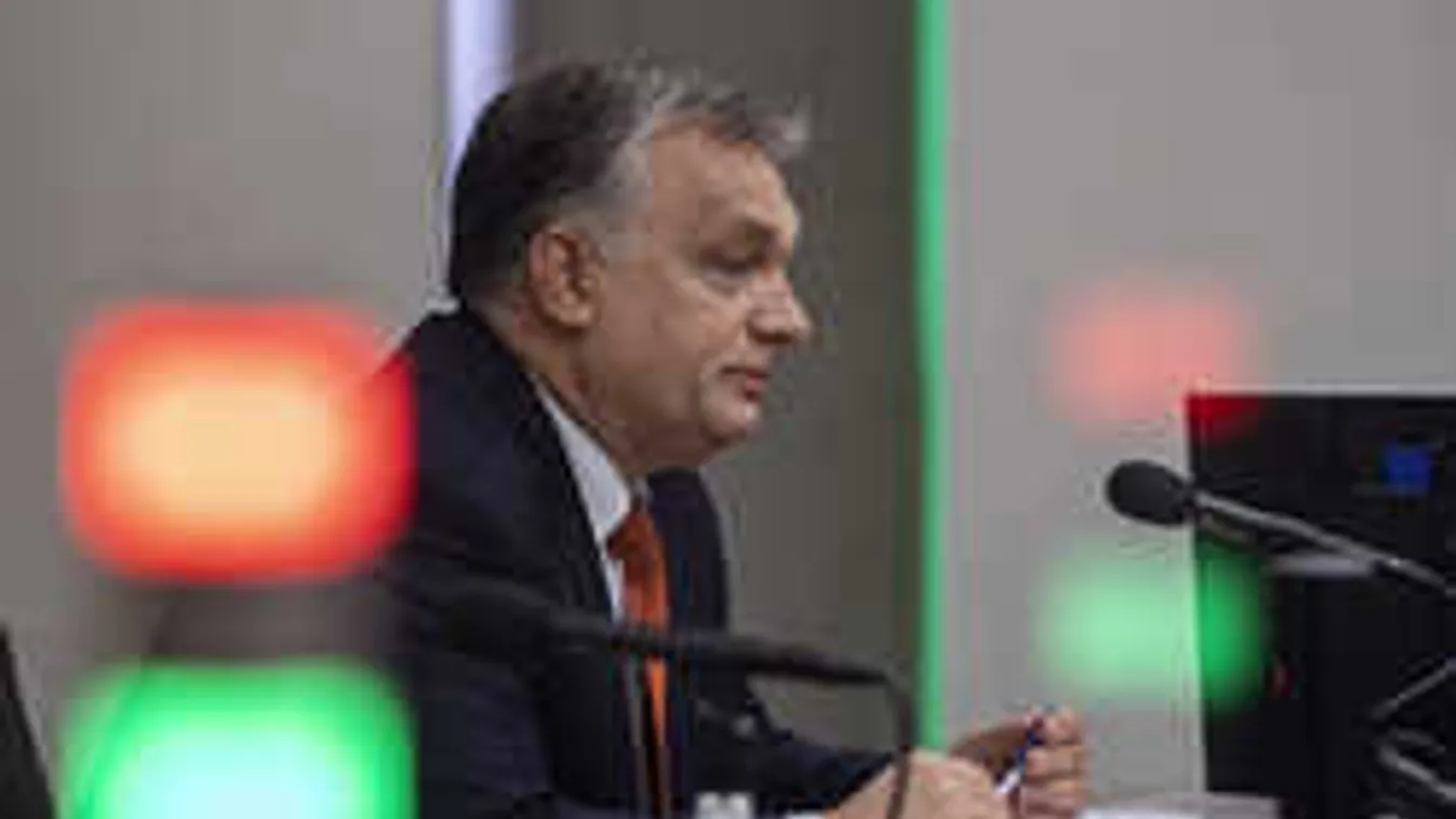 Orbán Viktor: Megvédjük a keresztény értékeket és a családot