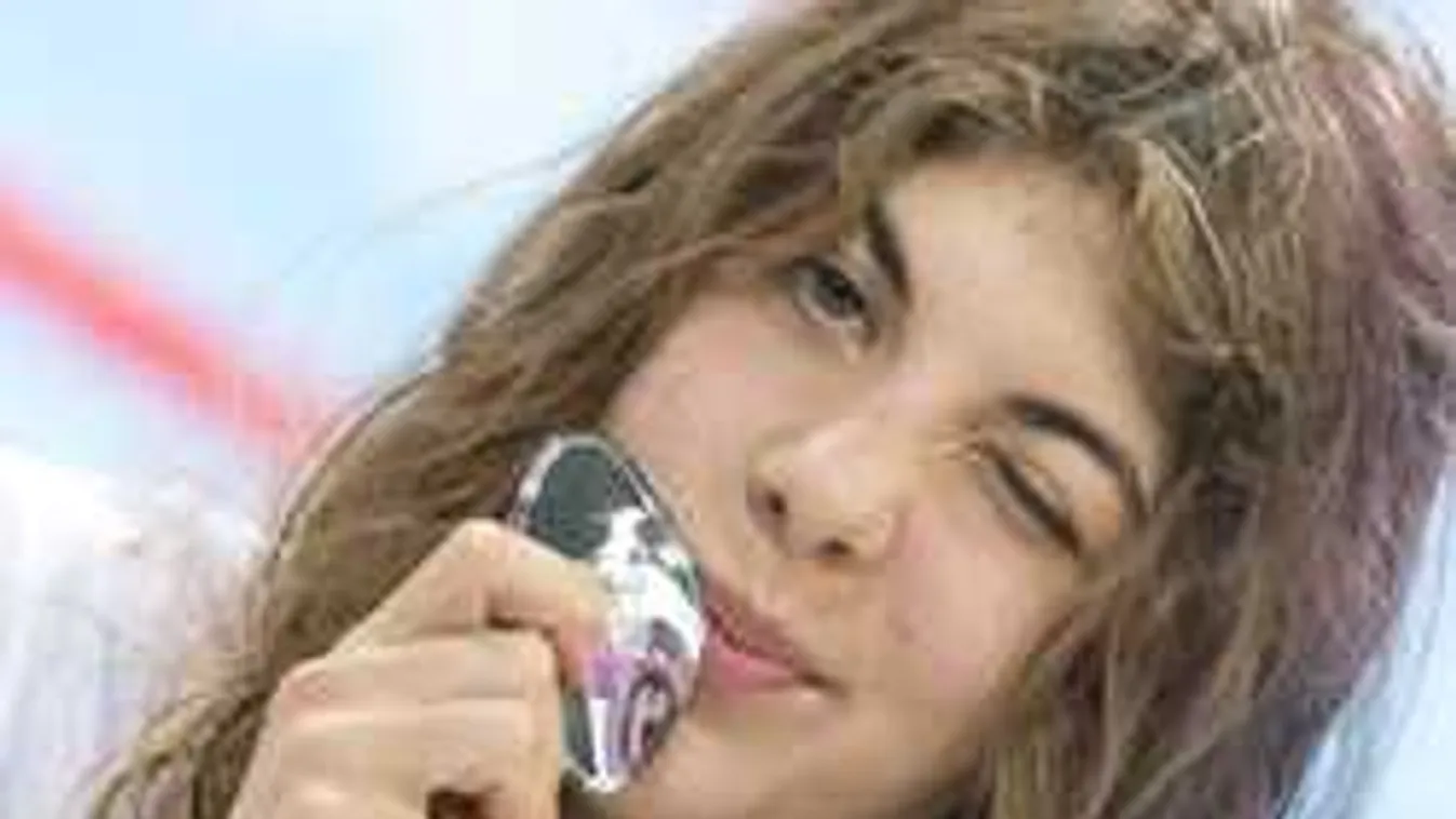 Ettől elolvadsz, így még nem láttad a magyar úszósztárt