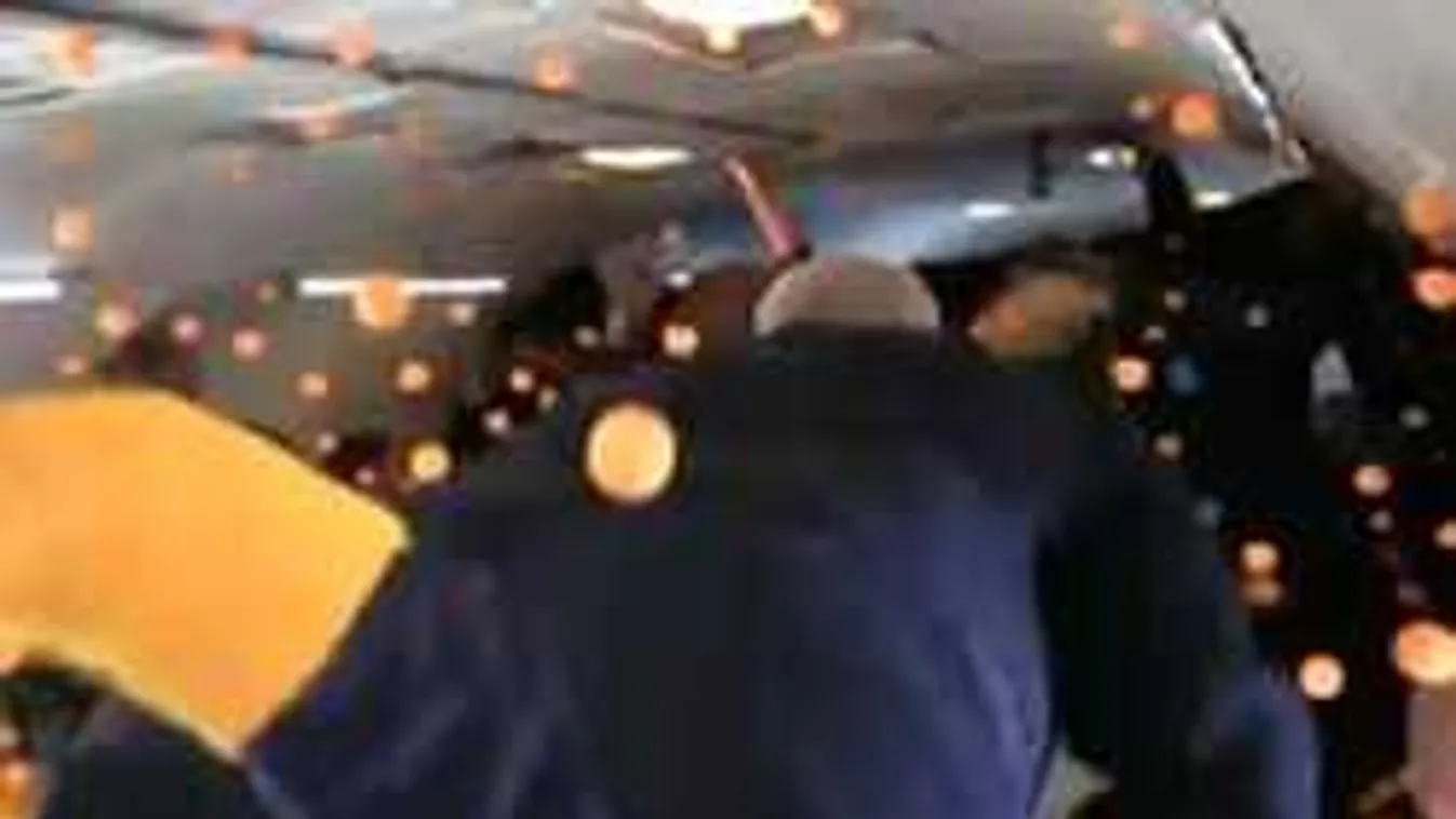 Jön az űrturizmus! Tudod mennyibe kerül egy öt perces lebegés?