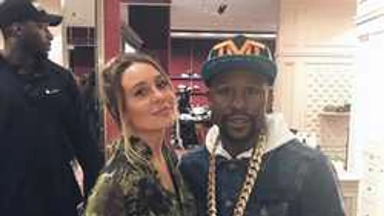 Azt suttogják, hogy ezzel a bombanővel jött össze a milliárdos celeb