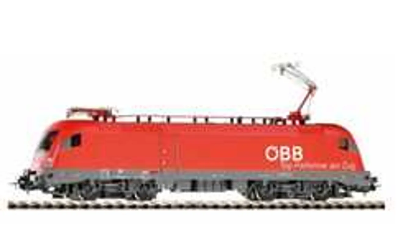 Elképesztő, ennyi játékmozdonnyal lehet elhúzni egy igazit - videó