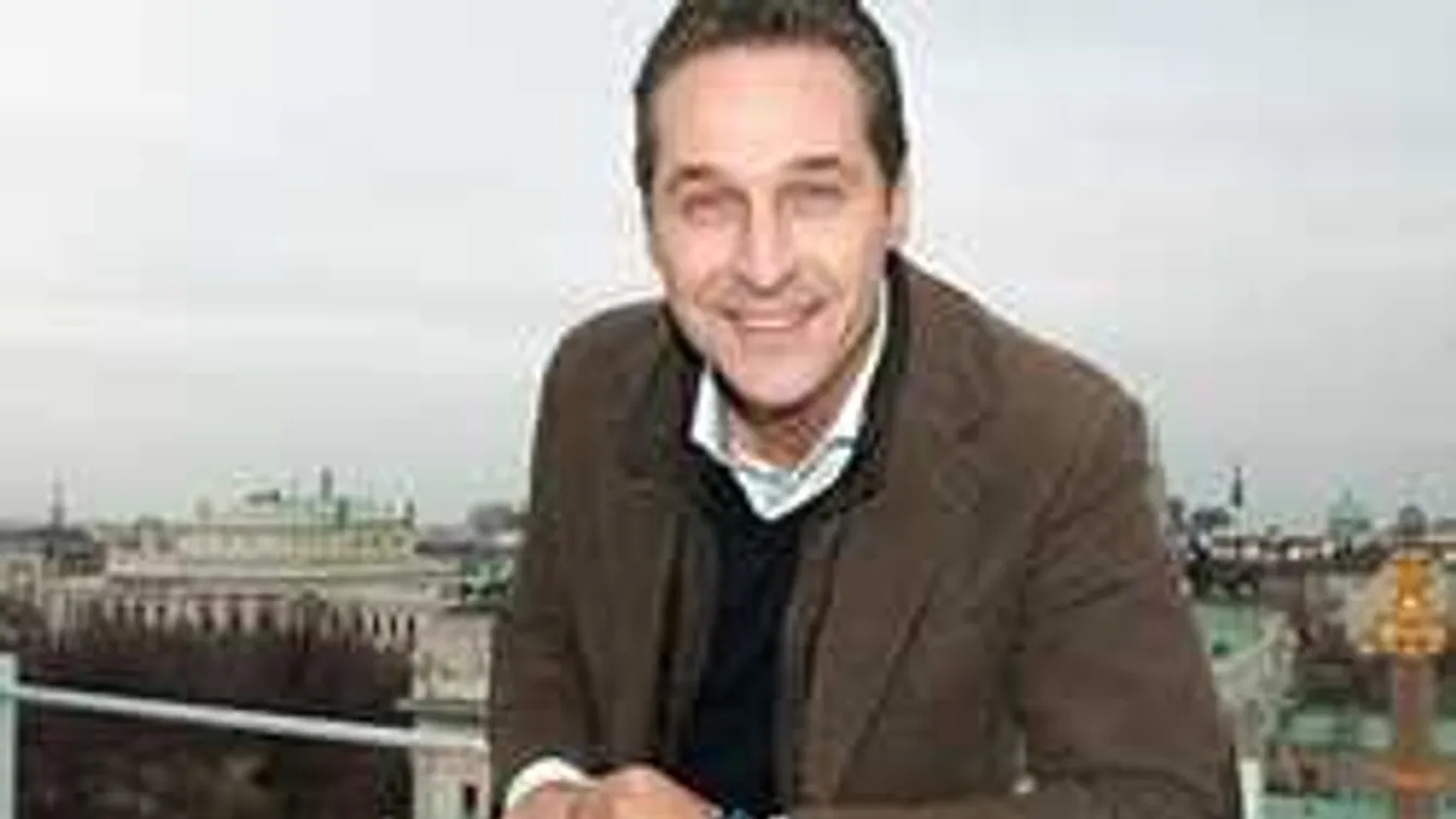 A migráns bűnözőket ki kell toloncolni