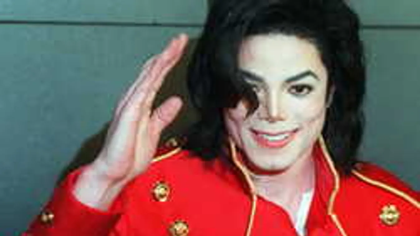 Megszólalt Michael Jackson magyar fogadott fia: "engem is átölelt"