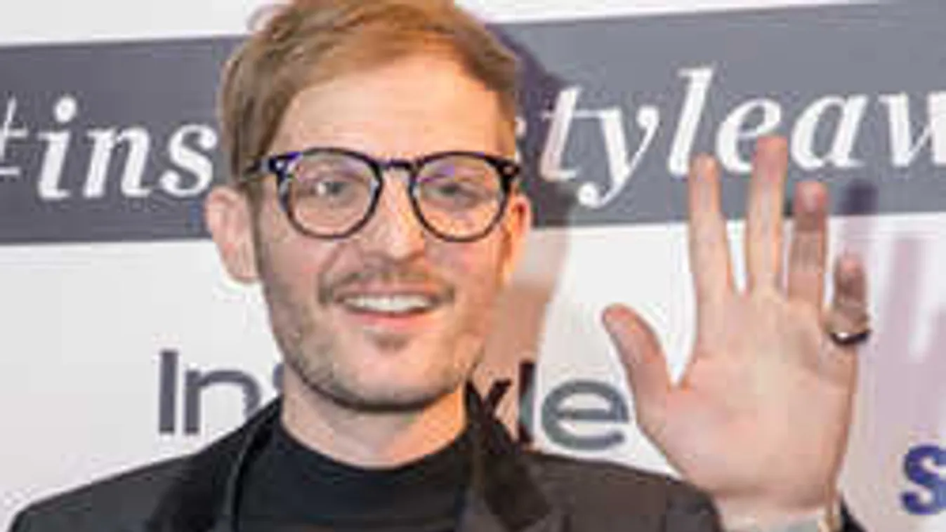 Váratlan bejelentést tett a magyar énekes, öt év után szakított párjával