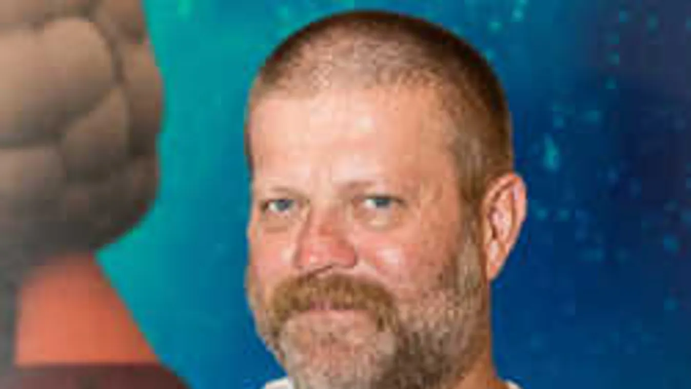 Kiderült, ezért maradt le kisfia születéséről a magyar sztárszínész