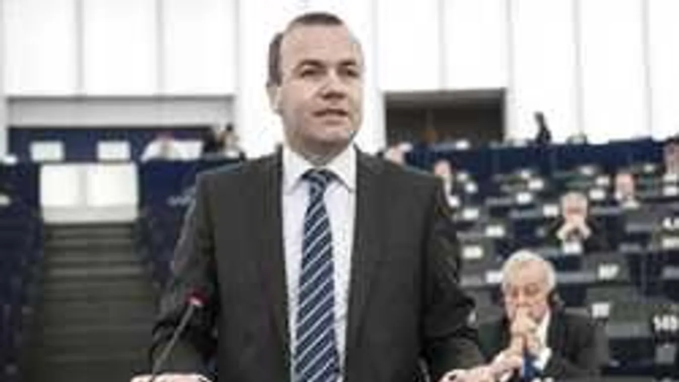 Manfred Weber maga se hiszi, amit mond, vagy mégis?