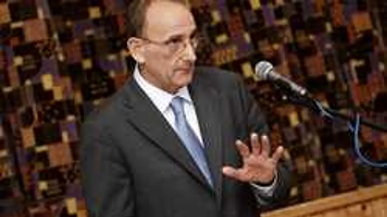 Sorosista lett a gödöllői polgármester